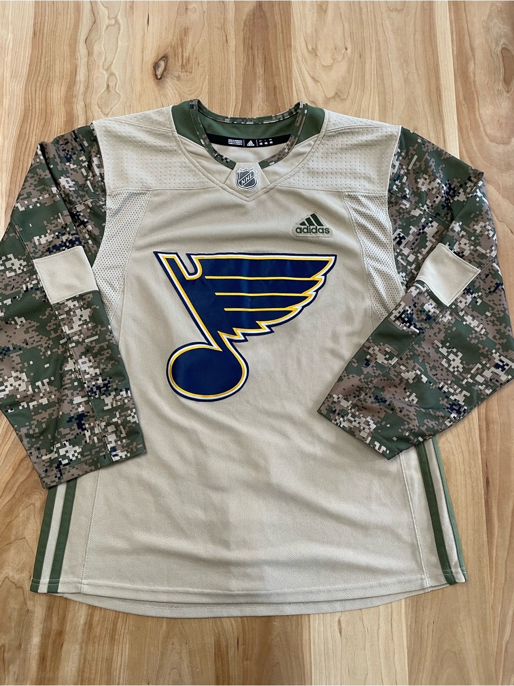 Adidas St. Louis Blues Military Service Appreciation Jersey Size 46 Camouflage